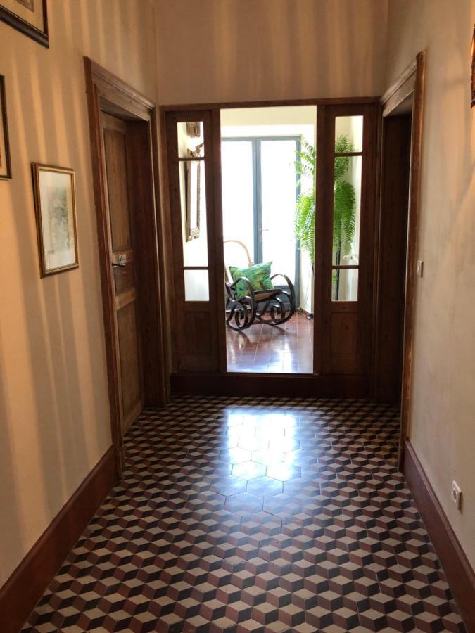 Roubia L'Oiseau Bleu Rollier B&B 외부 사진