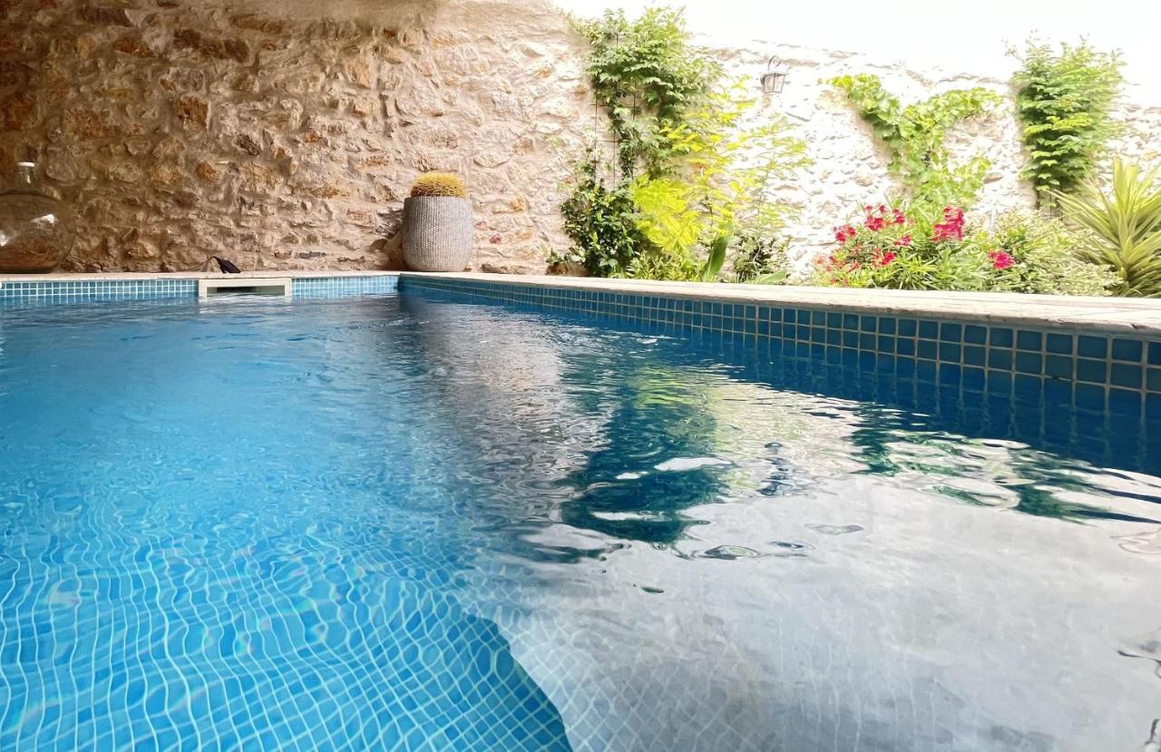 Roubia L'Oiseau Bleu Rollier B&B 외부 사진