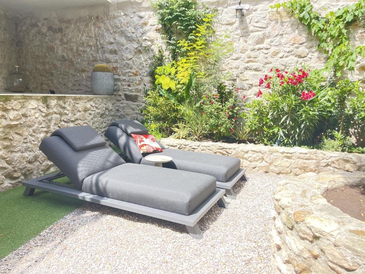 Roubia L'Oiseau Bleu Rollier B&B 외부 사진